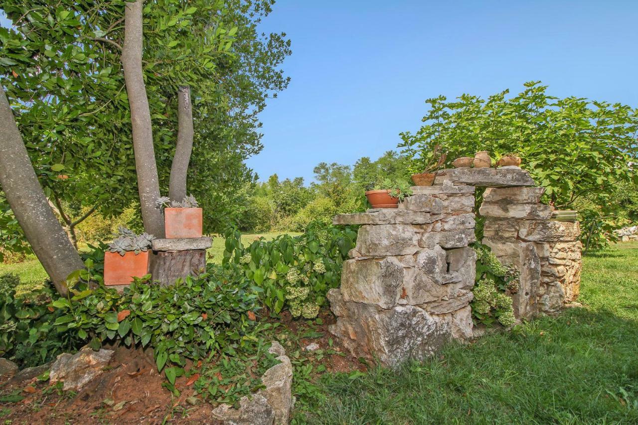 Jakov In Zupanici Labin  Exterior foto